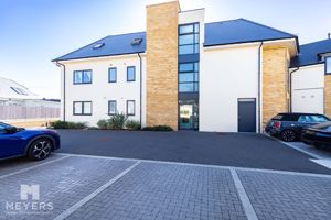 Photo 22- click for photo gallery